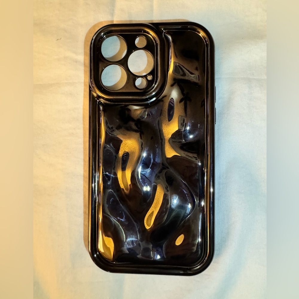 Space gray iPhone 14 Pro Max case